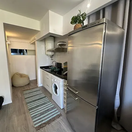 Bela Mar Refugio A Beira-mar No Coracao Do Funchal (Madeira)